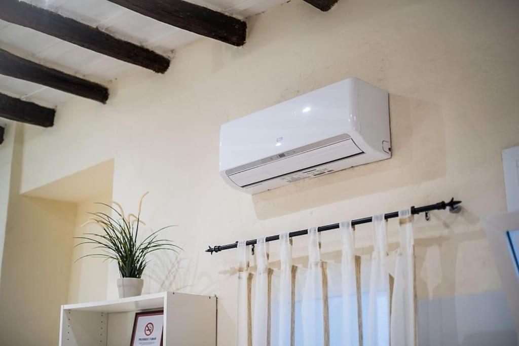 Apartament Imperial Center Seville New Management Since April Extérieur photo